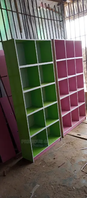 Canter/Shelves