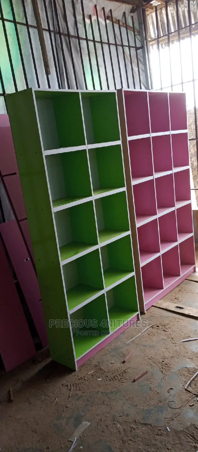Canter/Shelves