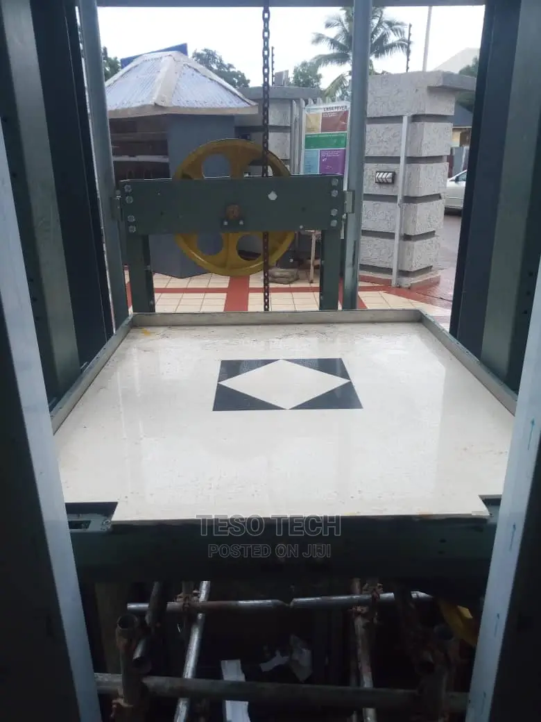 Standard Passenger Elevator