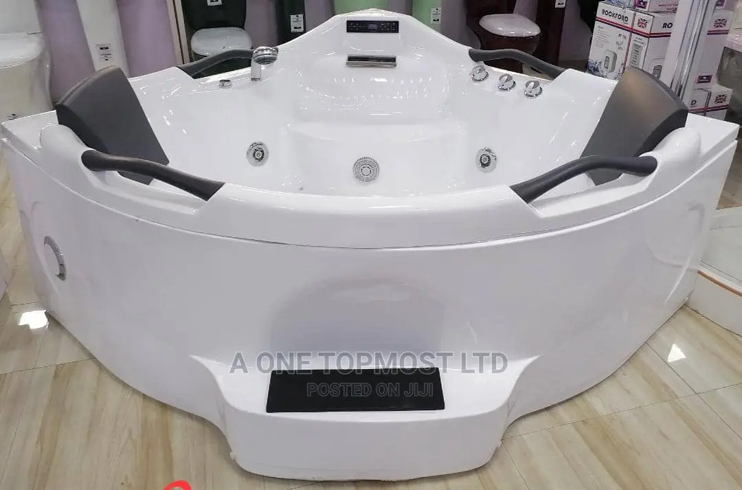 Executive New Jacuzzi