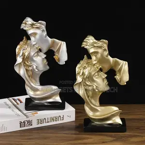 Kiss Lovers Sculpture Couple Statue Figurine