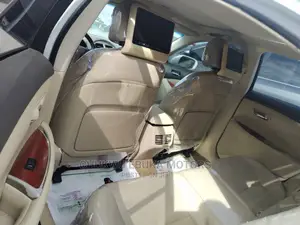 Lexus ES 350 2010 White