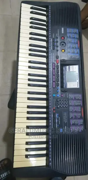 UK Used Yamaha PSR 200