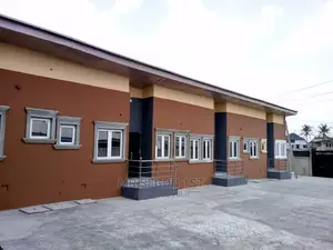 Mini Flat in Oluyole Estate Main, Akala Express for rent