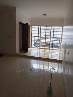 3bdrm Apartment in Lekki Phase One for rent