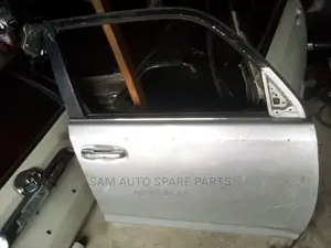 Toyota 4runner Empty Door Front Right 2015 Model