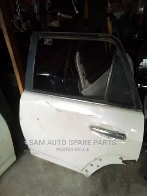 Toyota 4runner Empty Door Back Right 2015 Model