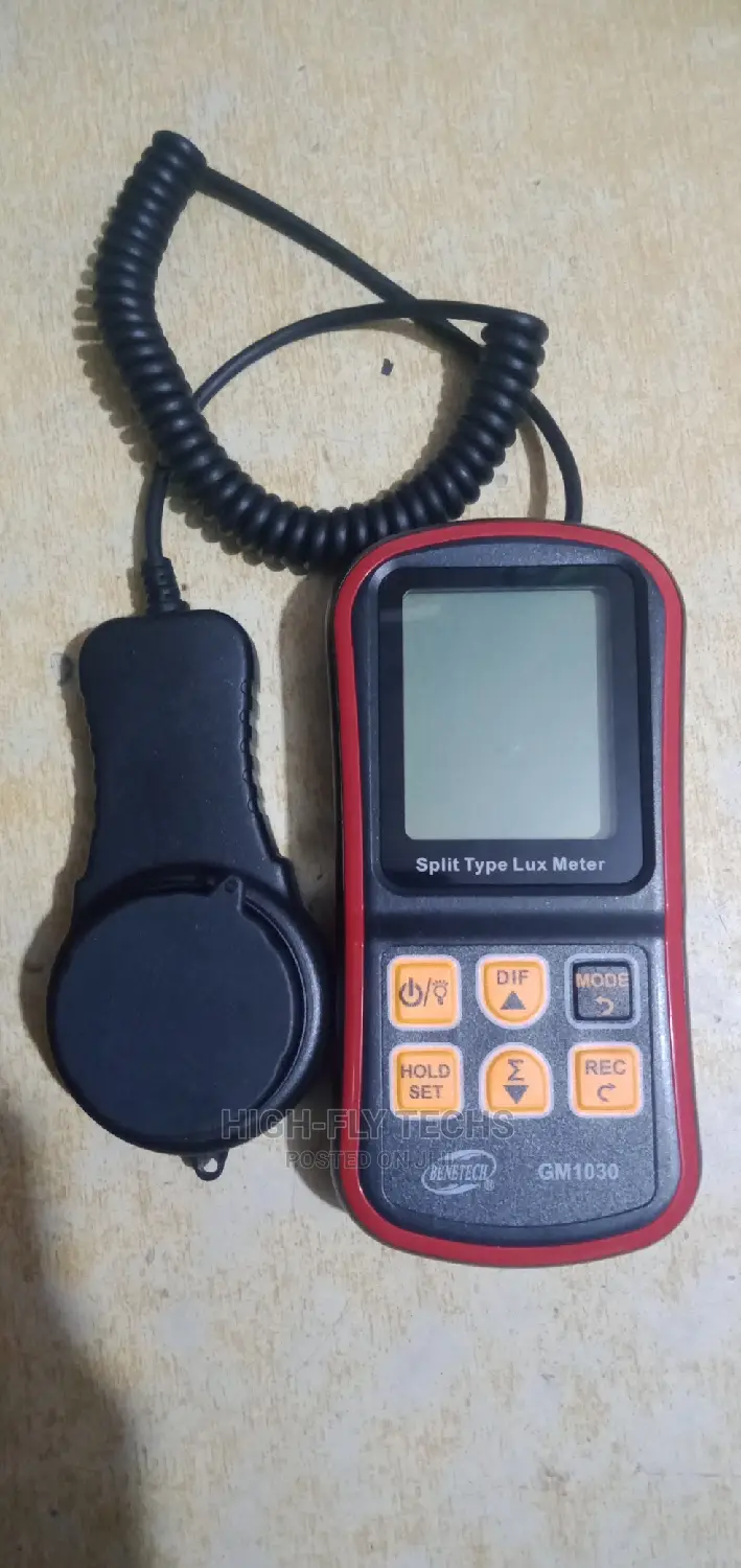 Benetech GM1030 Split Type Lux Meter