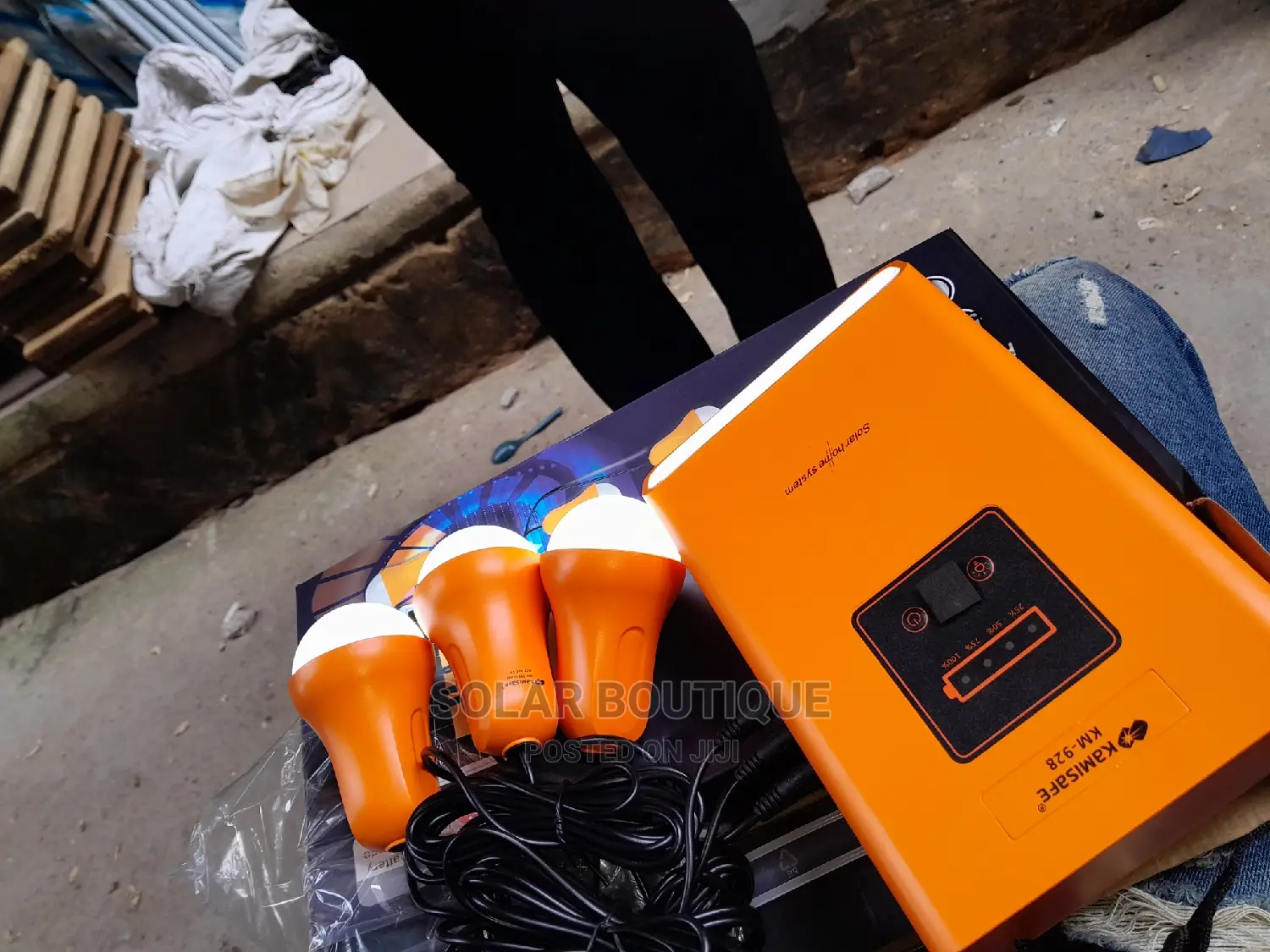 Power Mobile Solar Power Lighting Kit