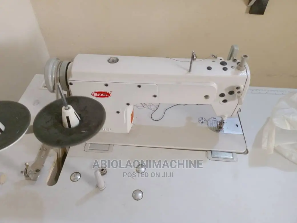Emel Industrial Straight Sewing Machine in Lagos Island (Eko) Home