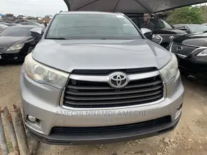 Toyota Highlander 2015 Silver