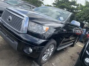 Toyota Tundra CrewMax 4x4 Limited 2010 Black