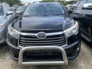 Toyota Highlander XLE V6 4x2 (3.5L 6cyl 6A) 2016 Black