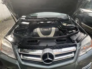 Mercedes-Benz GLK-Class 350 4MATIC 2012 Gray