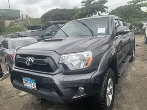 Toyota Tacoma 2012 Gray