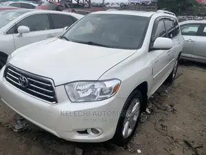 Toyota Highlander Limited 2010 White