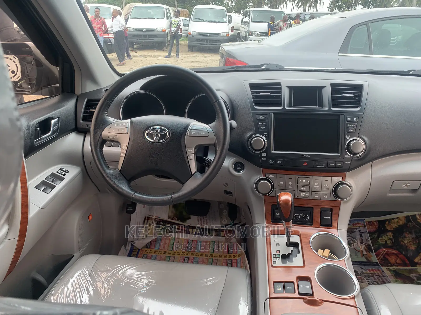 Toyota Highlander Limited 2010 White