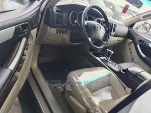 Toyota 4-Runner Limited 2008 Silver