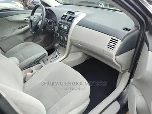 Toyota Corolla 2012 Gray