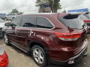 Toyota Highlander 2015 Red