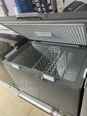 Scanfrost Chest Freezer 200L