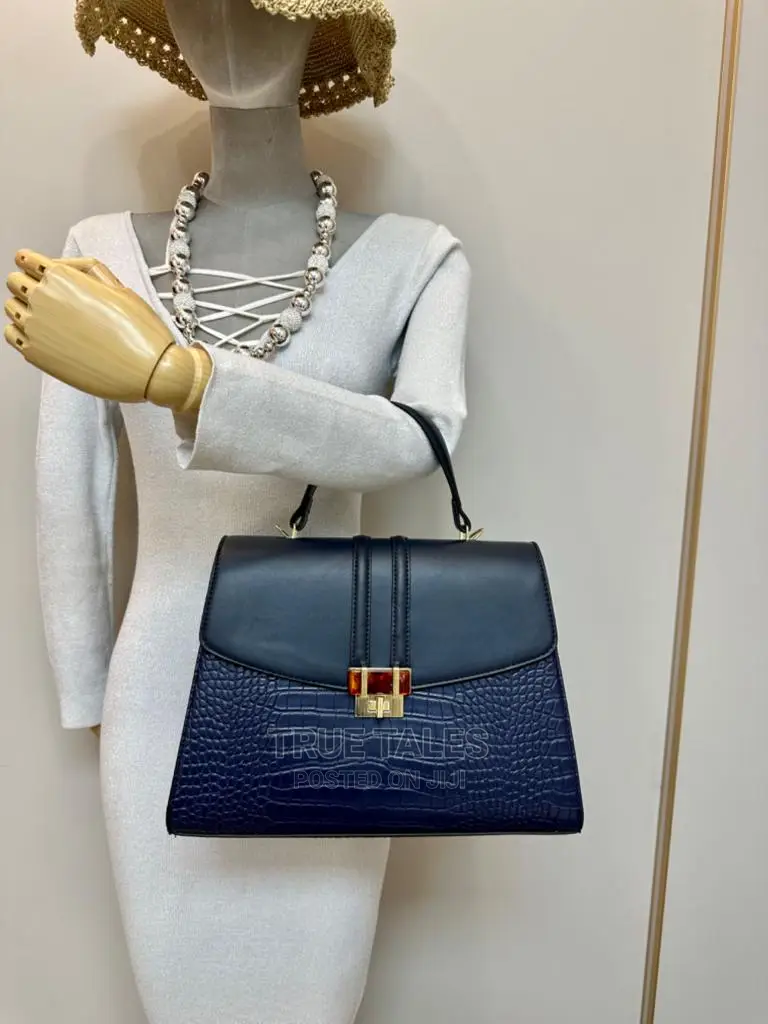 Classy Genuine Leather Shoulder/Handbag With Smaller Bag