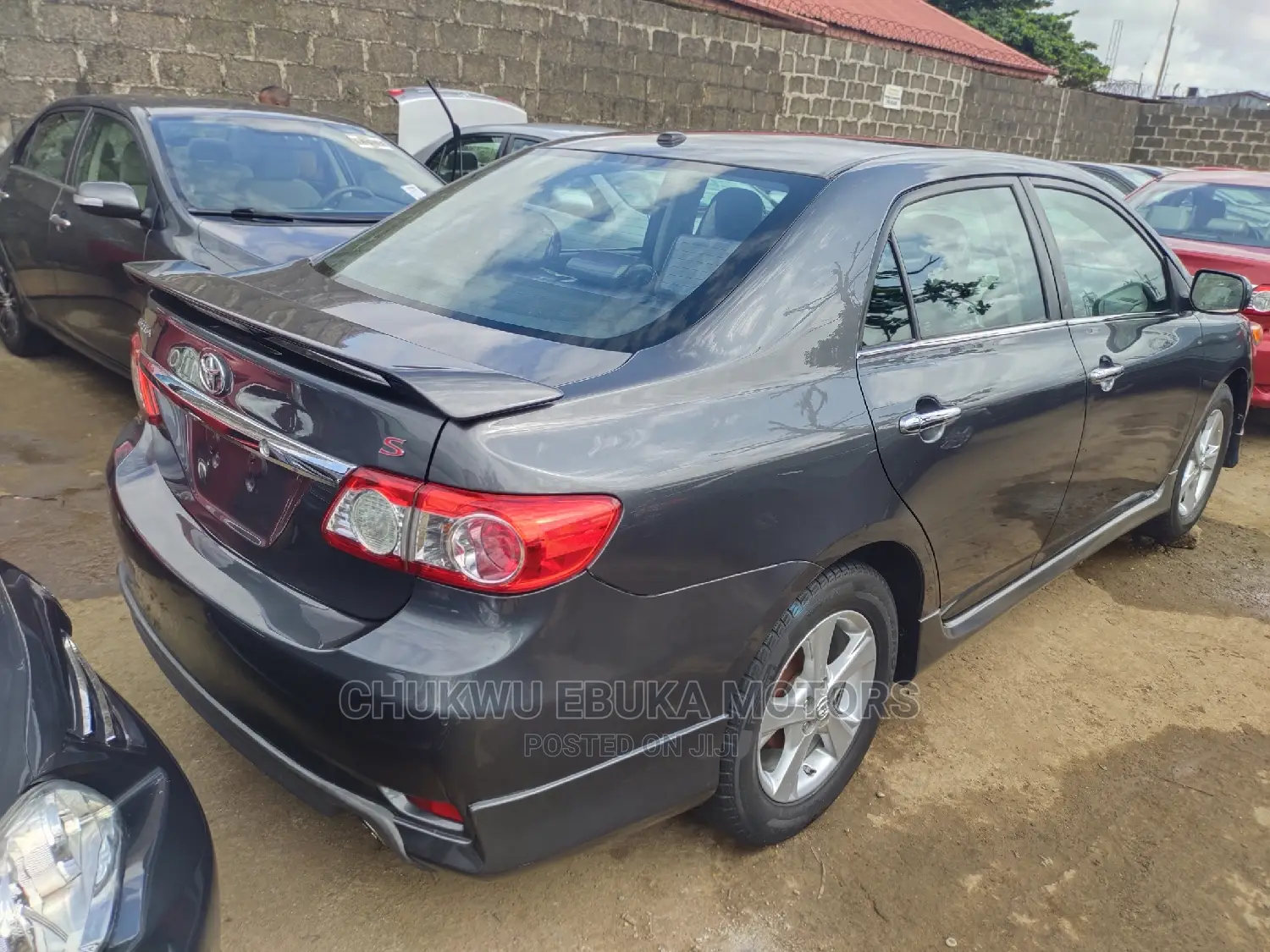 Toyota Corolla 2011 Gray