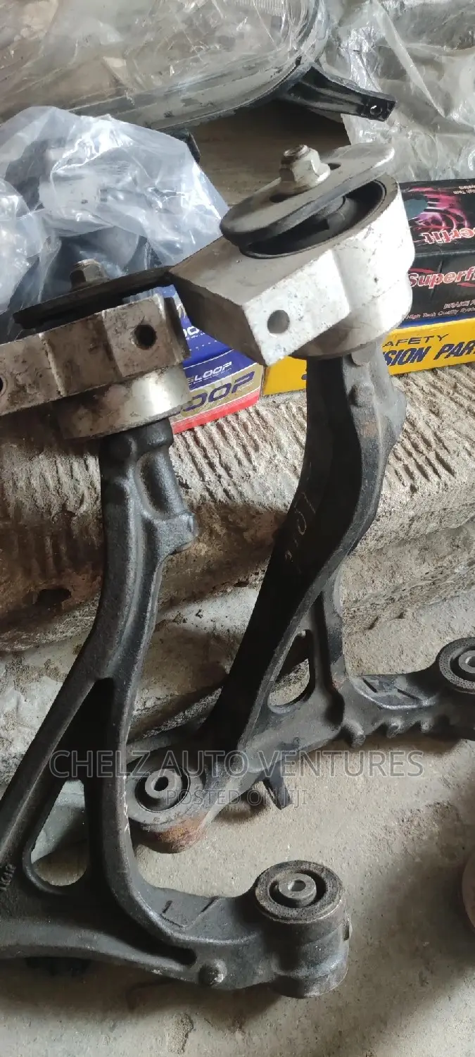 Complete Lower Arm Acura Tl 2009 - 2012 Model