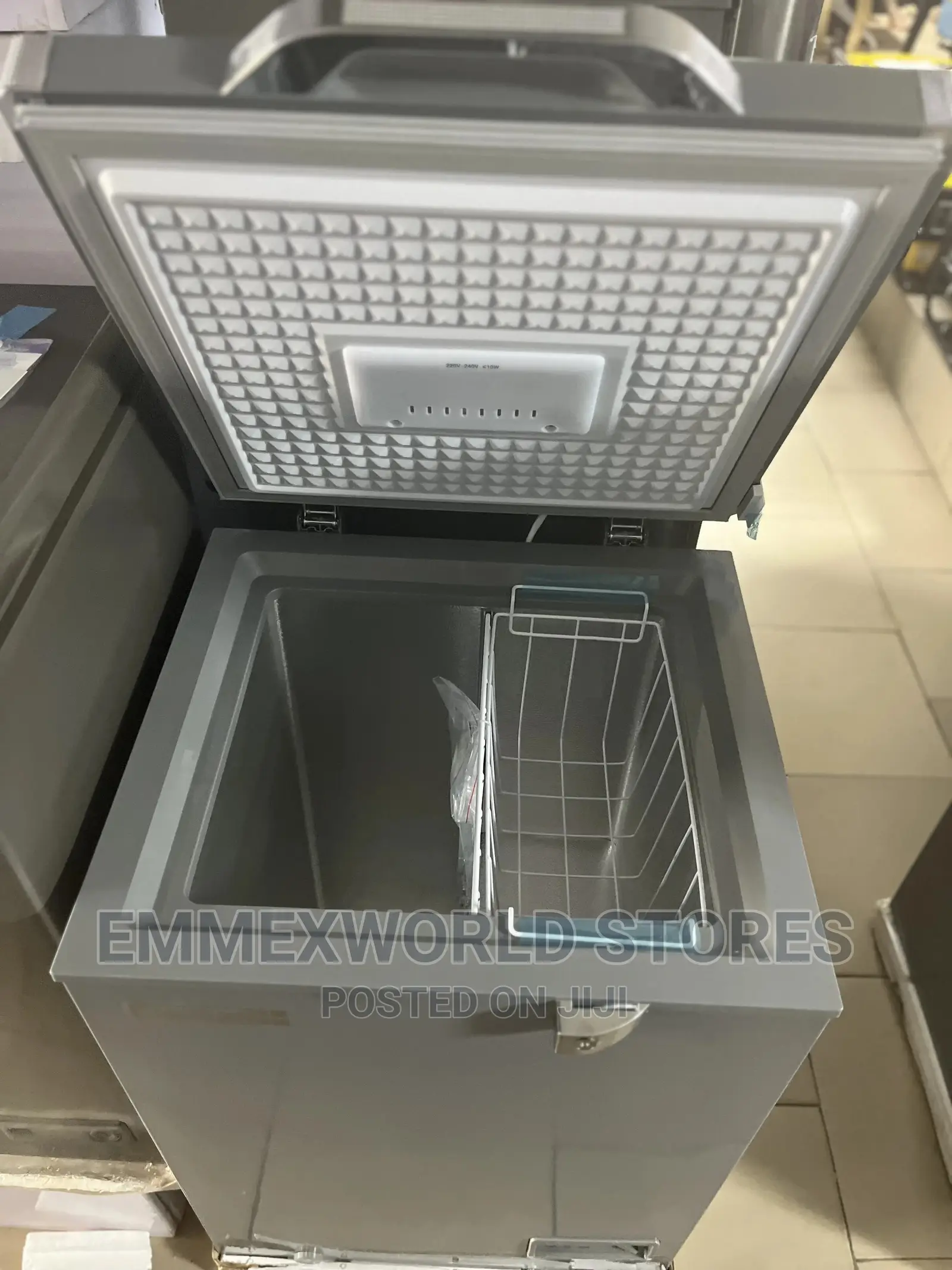 SCANFROST Chest Freezer 100L