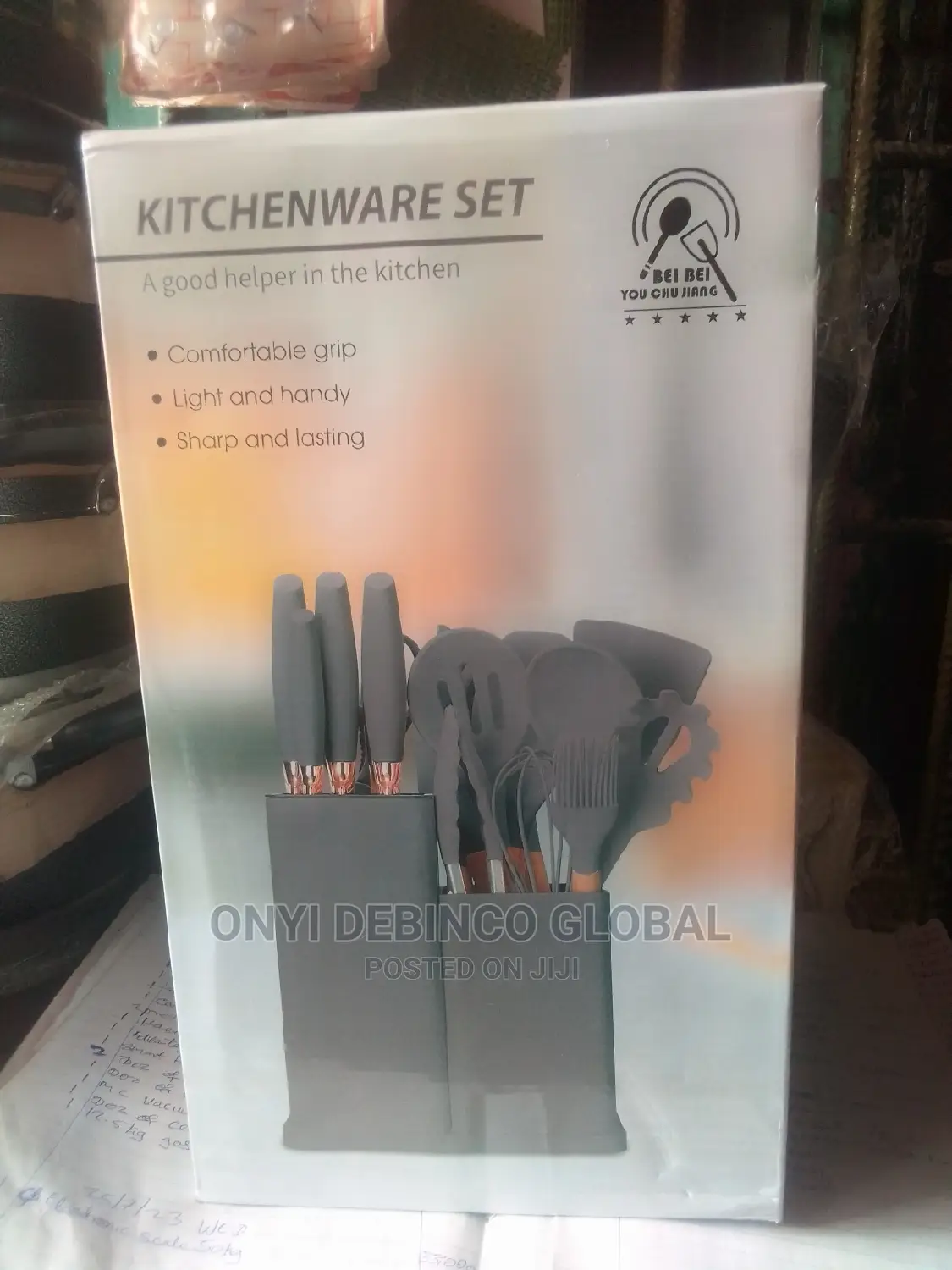 Set of 19 Silicon With Chopping Board Kitchen Utensils