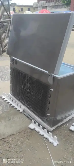 Snowsea Chest Freezer 450L Big Size Fast Cooling Ice Maker