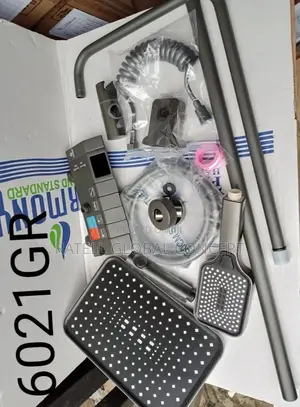 Button Shower With Digital Thermostat