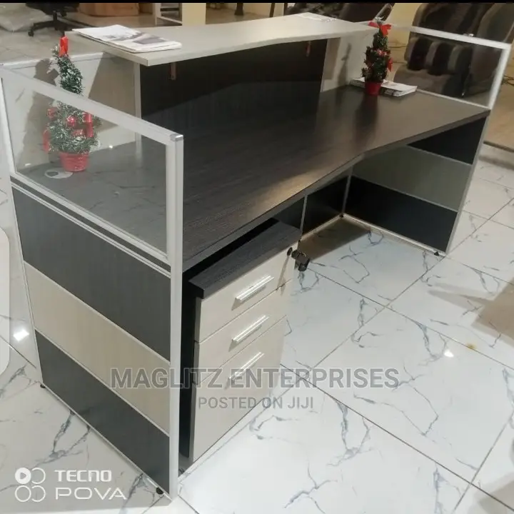 Quality Receptionist Desk