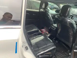 Toyota Highlander 2018 Silver