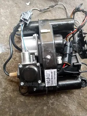 Range Rover Vogue Leften Pump Tokunbo 2011