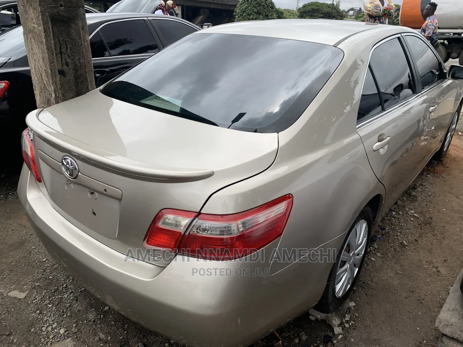 Toyota Camry 2009 Gold