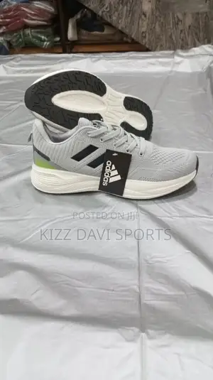 Original Adidas Sports Canvas