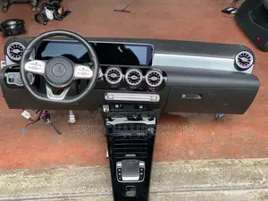 Mercedes-Benz Interior and Sound Systems