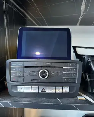 Mercedes-Benz Interior and Sound Systems