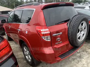 Toyota RAV4 2.5 Limited 2012 Red