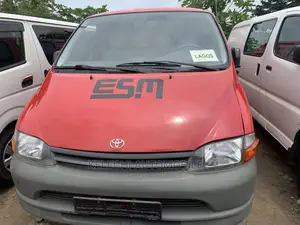 Toyota HiAce 2001 Red
