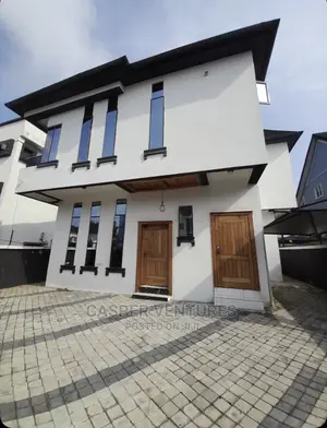 2bdrm Apartment in Bera, Chevron for rent