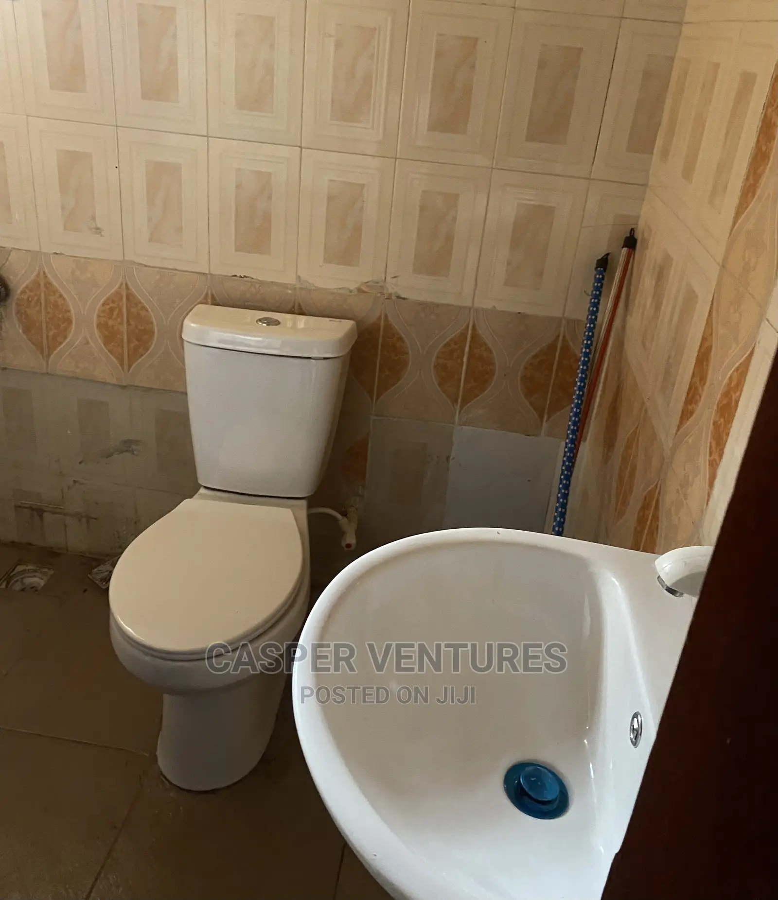 Classy 1 Bedroom Shortlet Apartment at Chevron