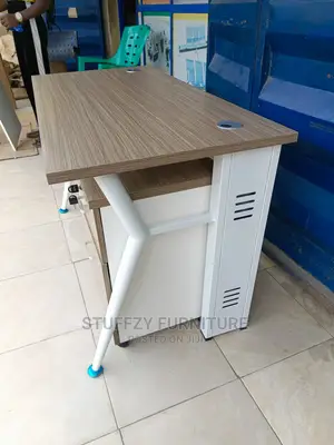Metal Legs Executive Office Tables