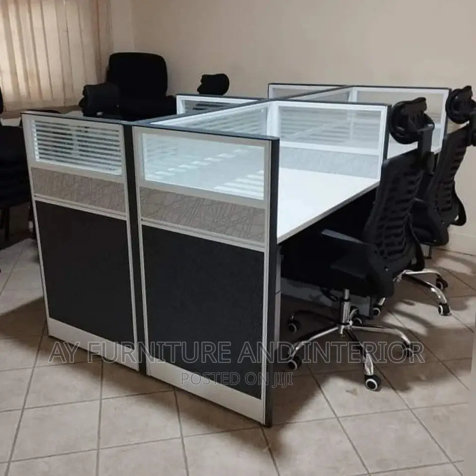 Workstation Table