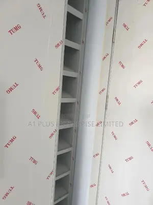Master Bedroom W3.4m×H2.8m Closet Wardrobe With Side Mirror