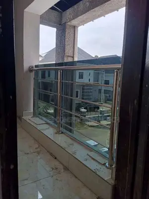 Frameless Glass Railing