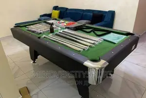 8 Feet Snooker Board With Complete Accessories