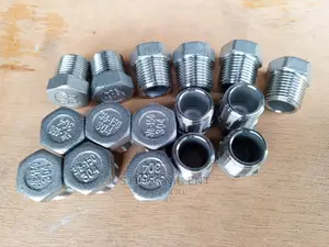 3/8" Stainless Steel Plug