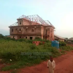 Builder: Design and Building Construction